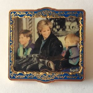 2008 MBI Diana & Sons Pin